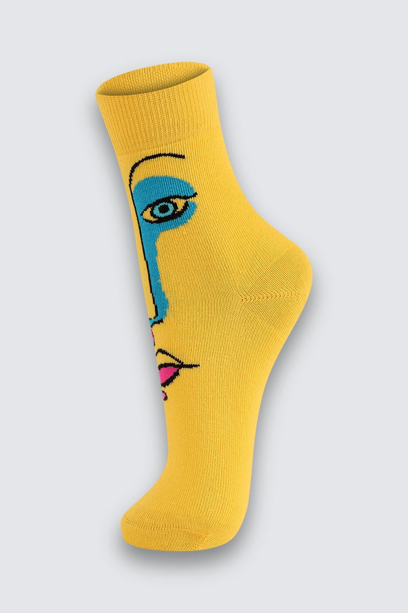 Amarelo