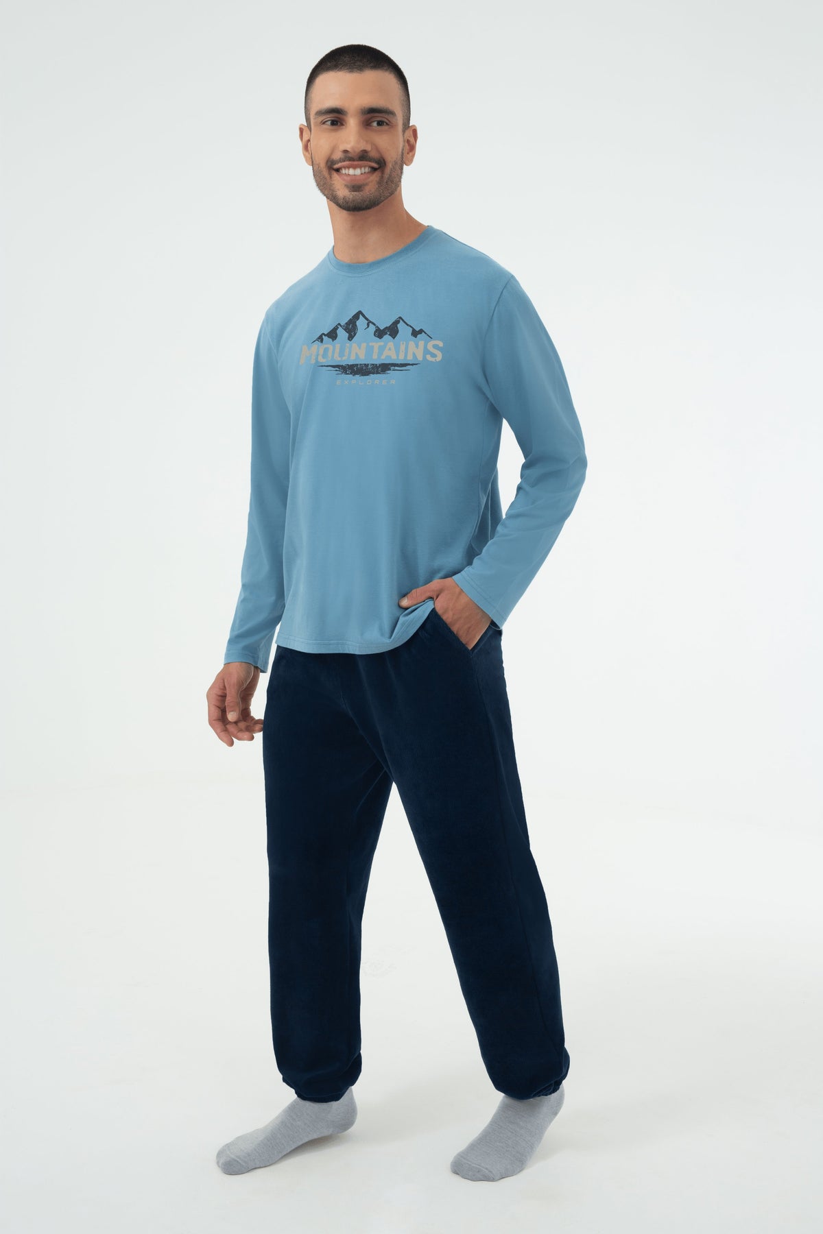 Azul