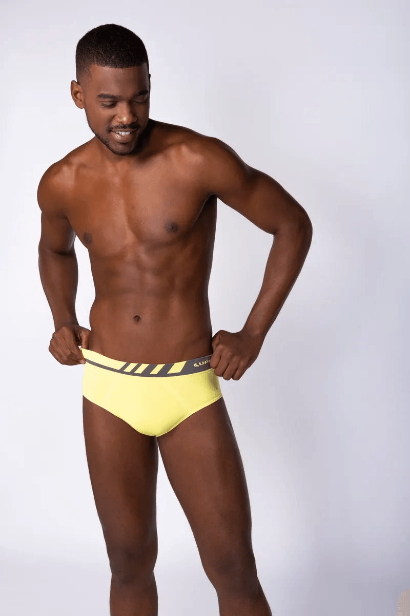 Amarelo