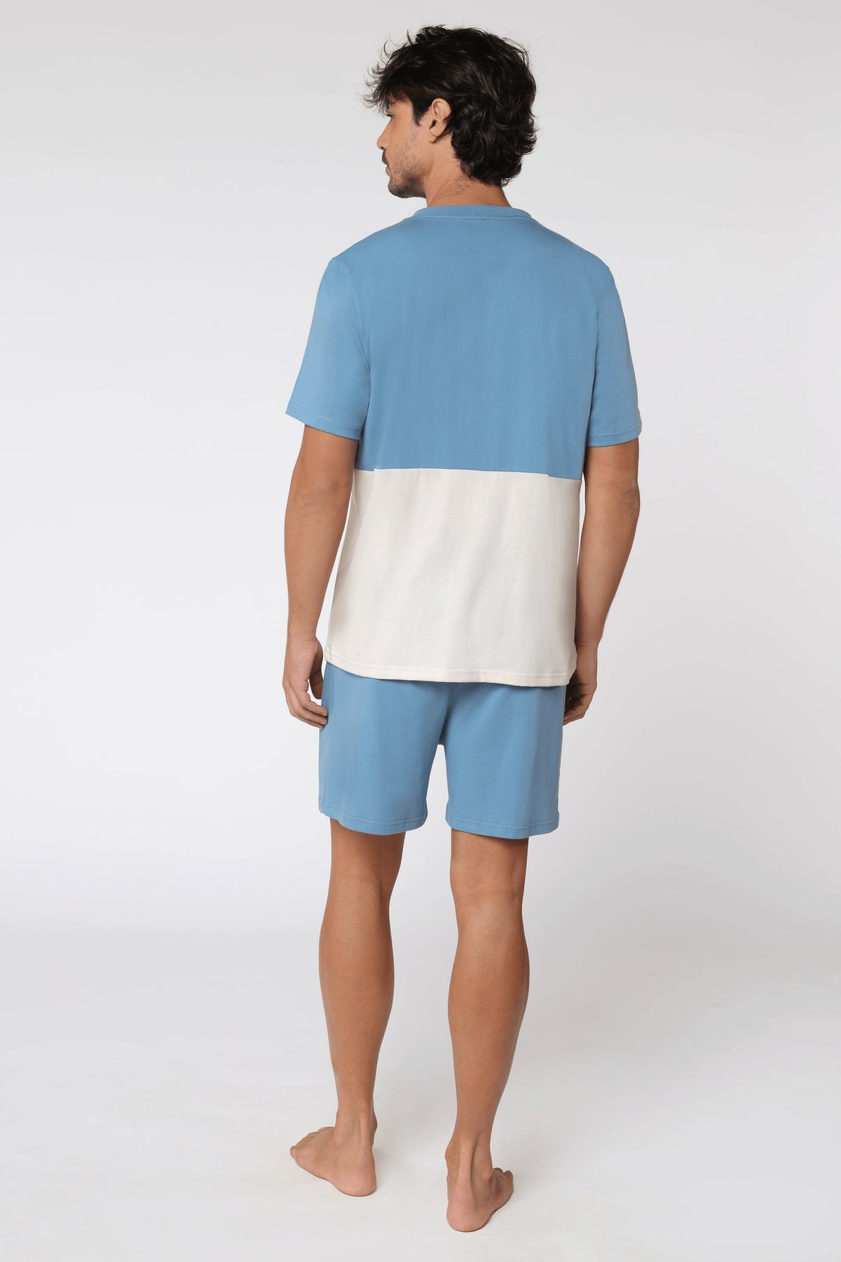 Azul